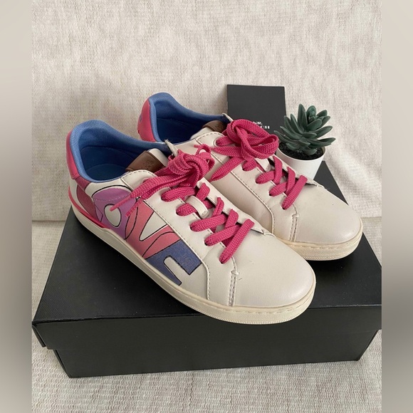 ❤️Flash SALE❤️✨Like New Coach Lowline Print Sneakers - Picture 1 of 6